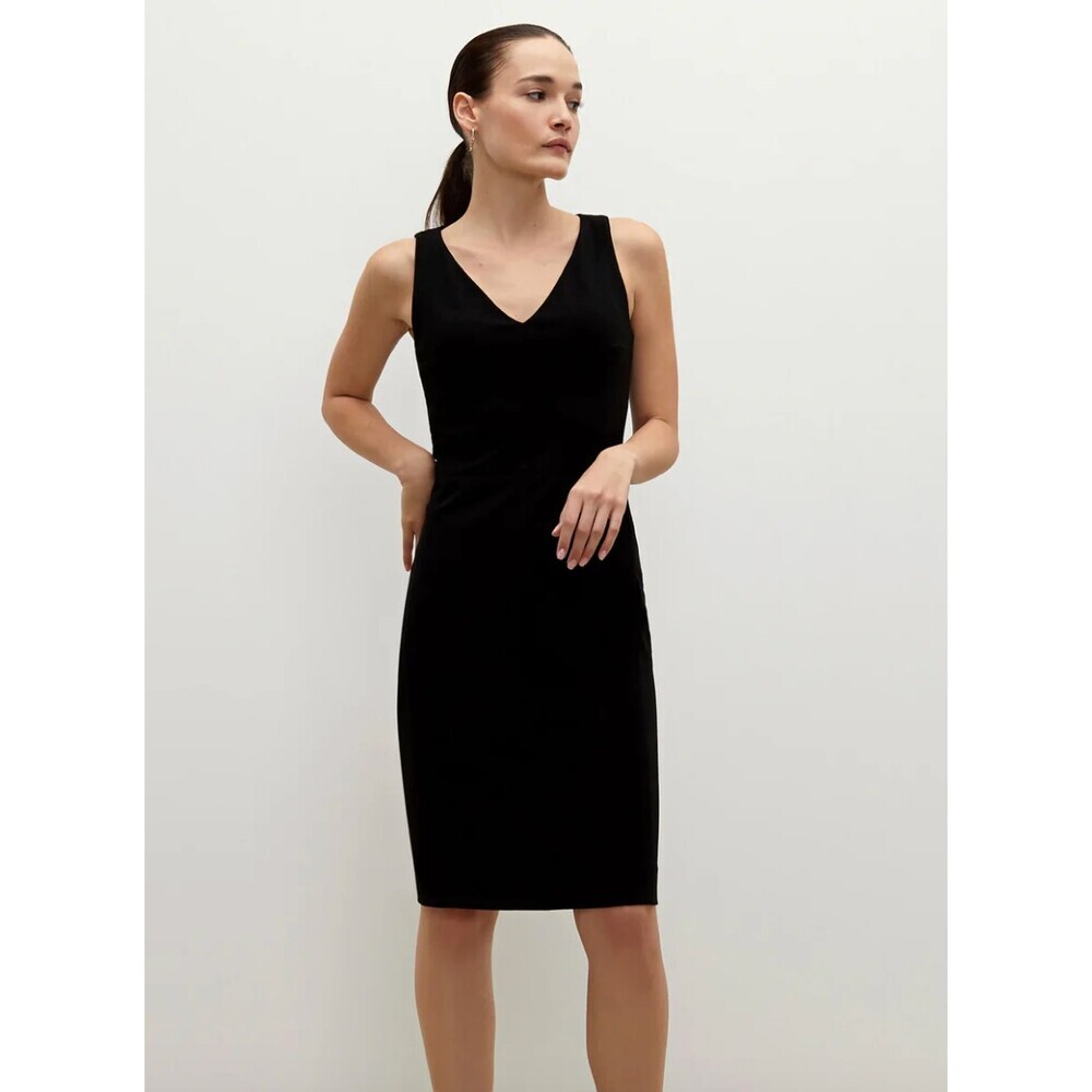 MM Lafleur The Rachel Dress in Black Size 6 V Neck Sleeveless Sheath